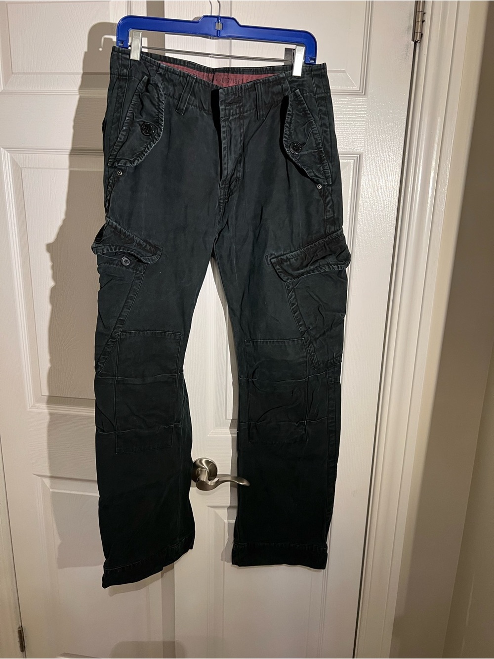 Utility Black Cargo Pants for Men — Durable Everyday Style